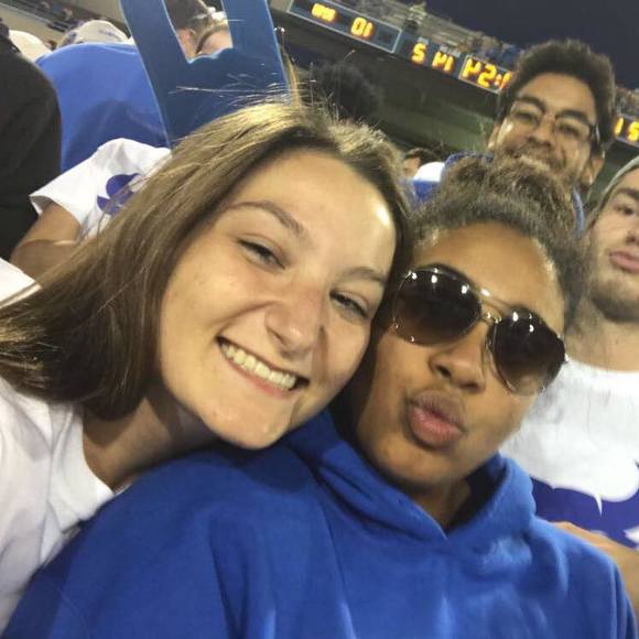 Meet your Posher, Emma - Picture 1 of 1